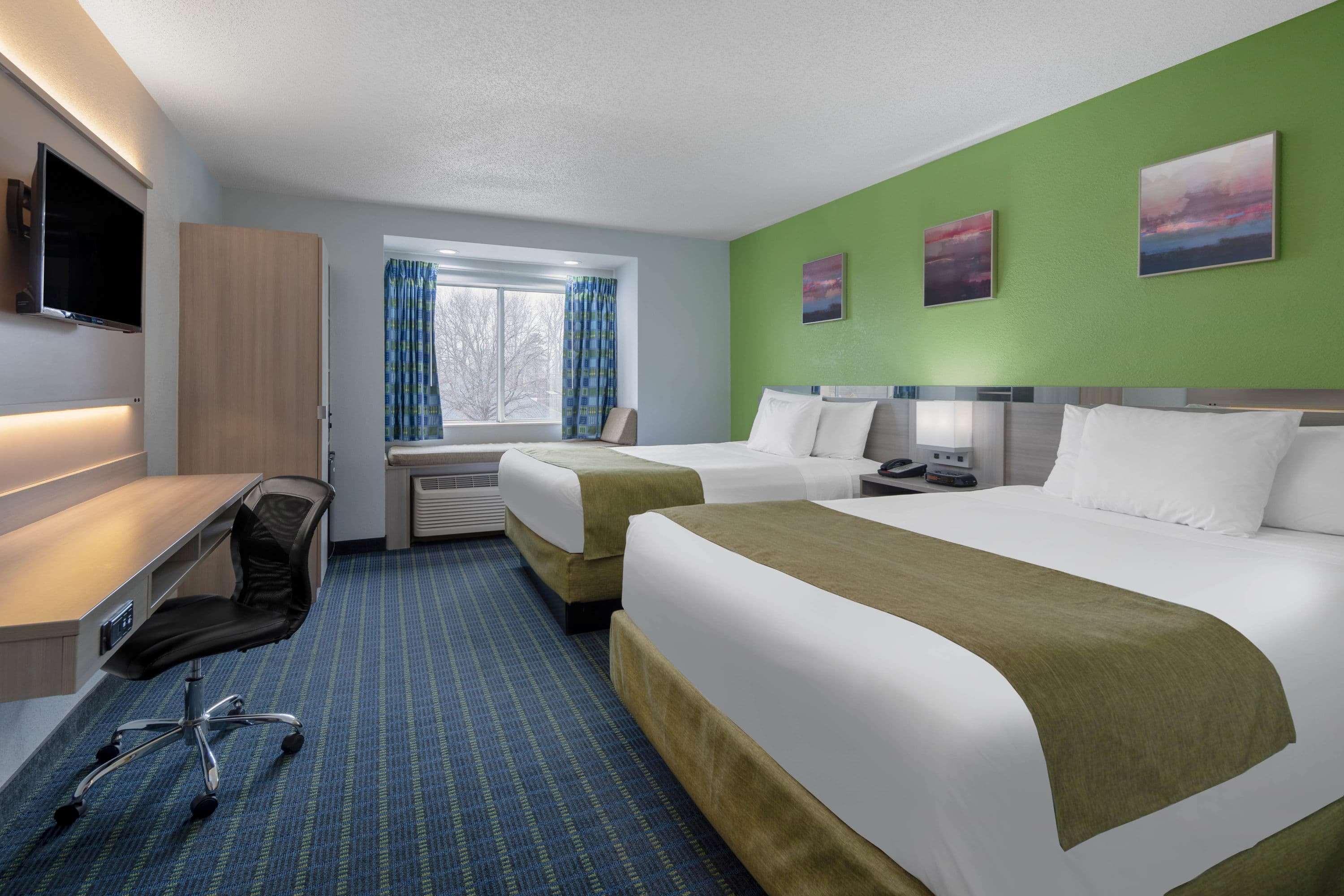 Microtel Inn By Wyndham Lake Norman Cornelius Exteriör bild