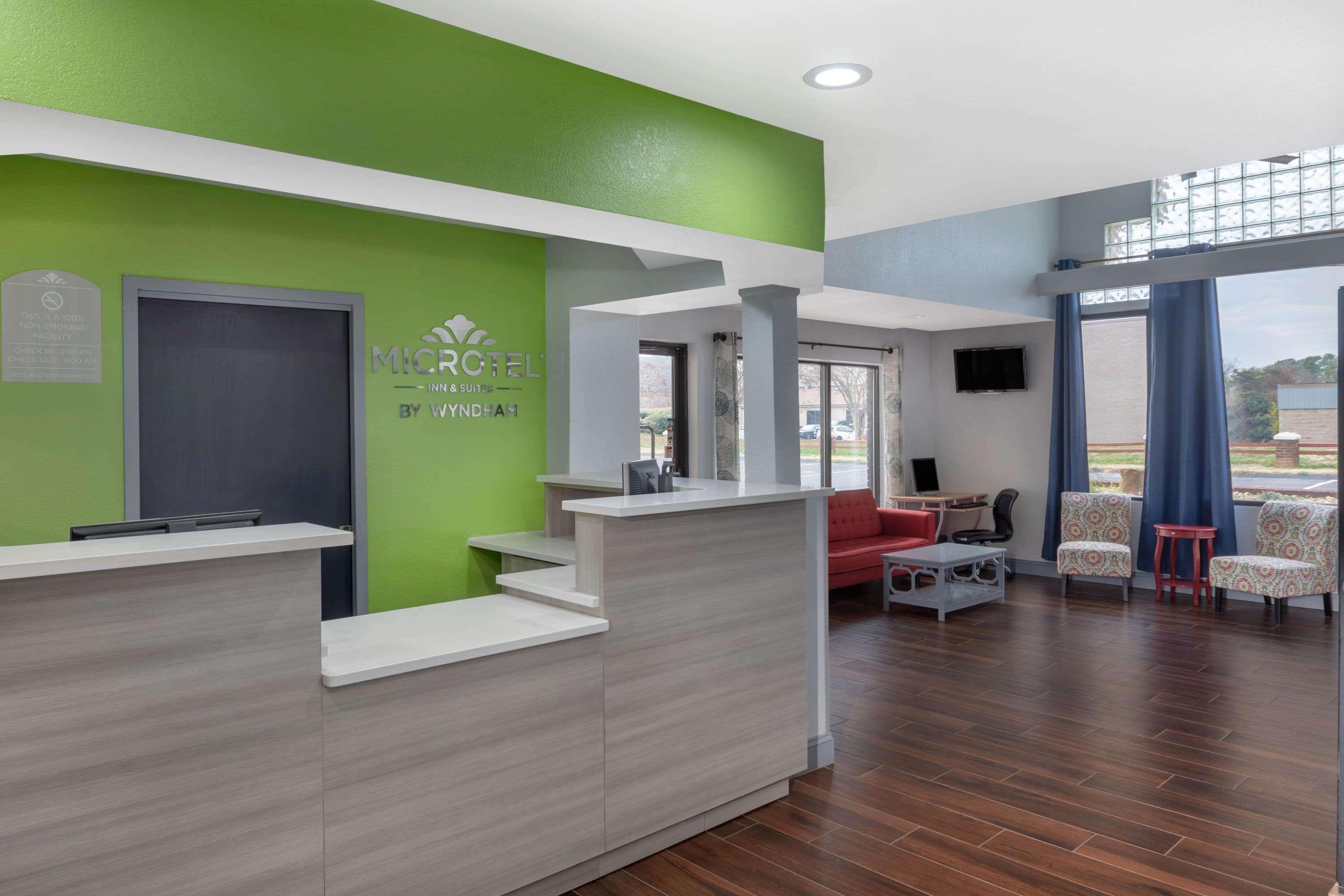 Microtel Inn By Wyndham Lake Norman Cornelius Exteriör bild