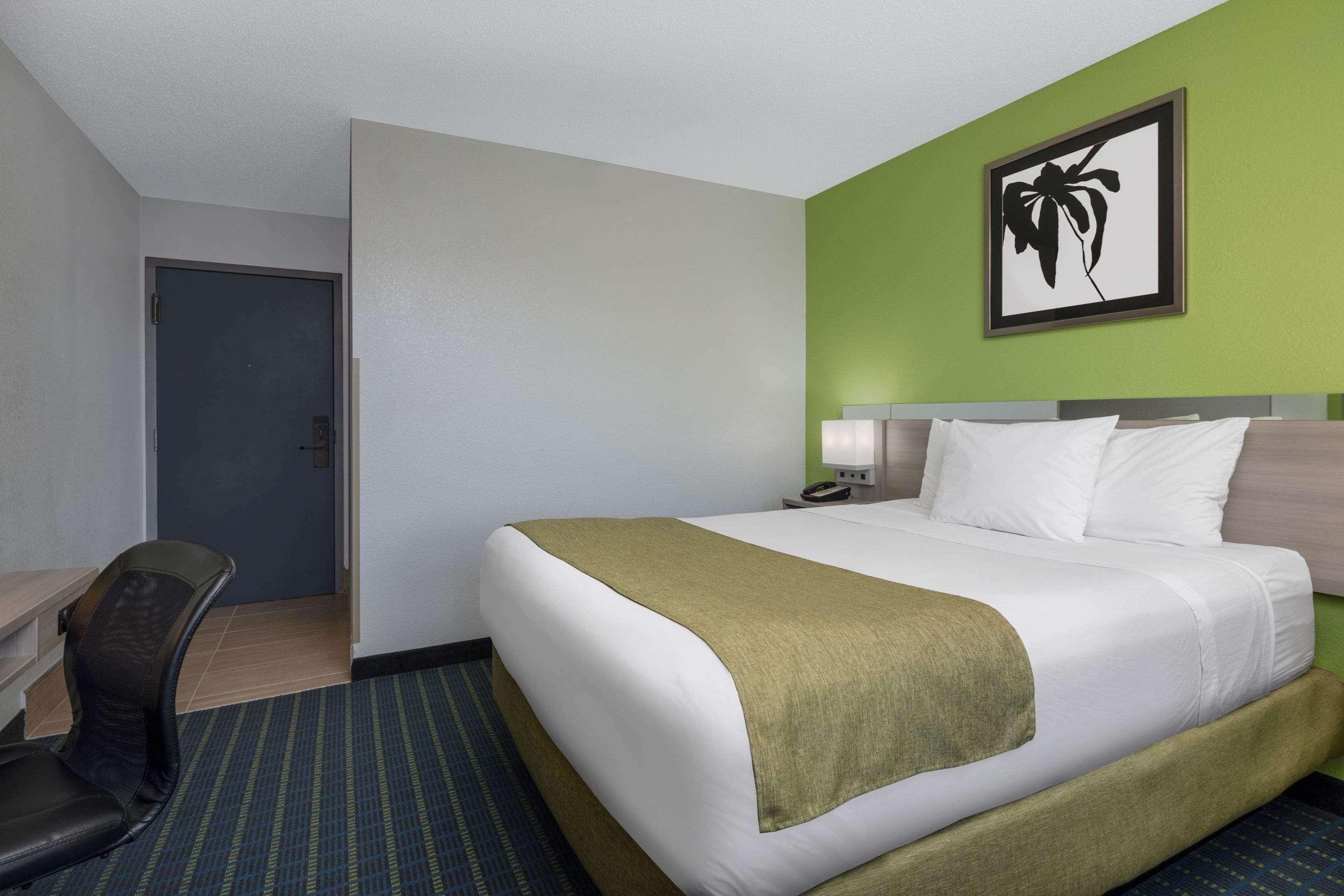 Microtel Inn By Wyndham Lake Norman Cornelius Exteriör bild